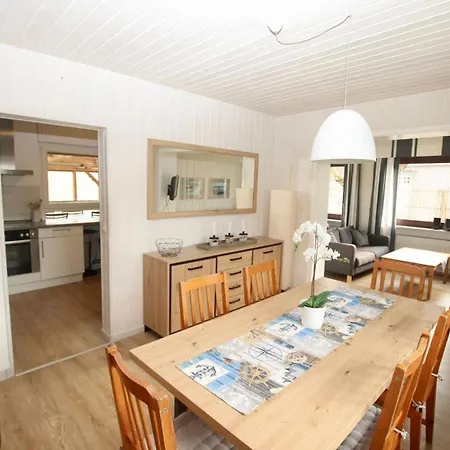 Holiday home Goenn Di *